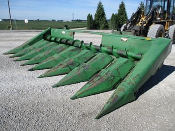 Main image John Deere 843